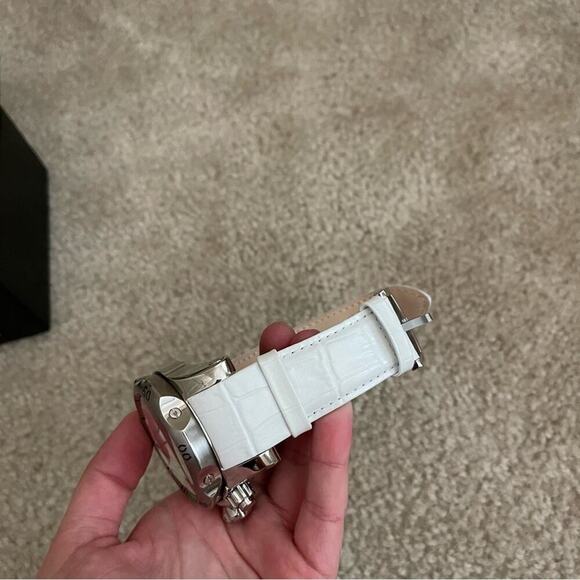 New Invicta Reserve Venom 22007 Limited Edition White Leather Swiss Quartz Watch - Picture 6 of 16